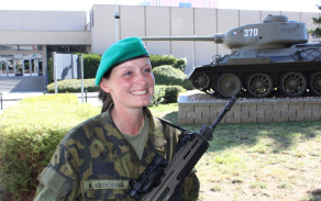 Vojínka Romana Všetičková. 